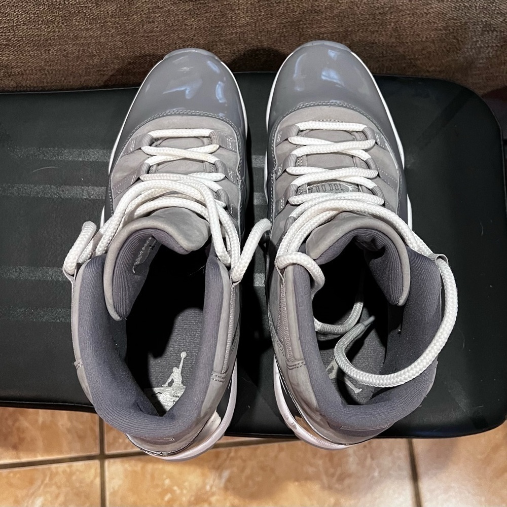 Nike Air Jordan 11 Retro Cool Grey, like new. Worn twice. No box. Men’s size10.5 - Picture 2 of 12